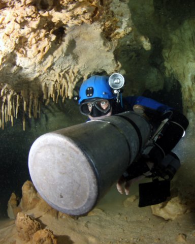 cave diving alessandro reato