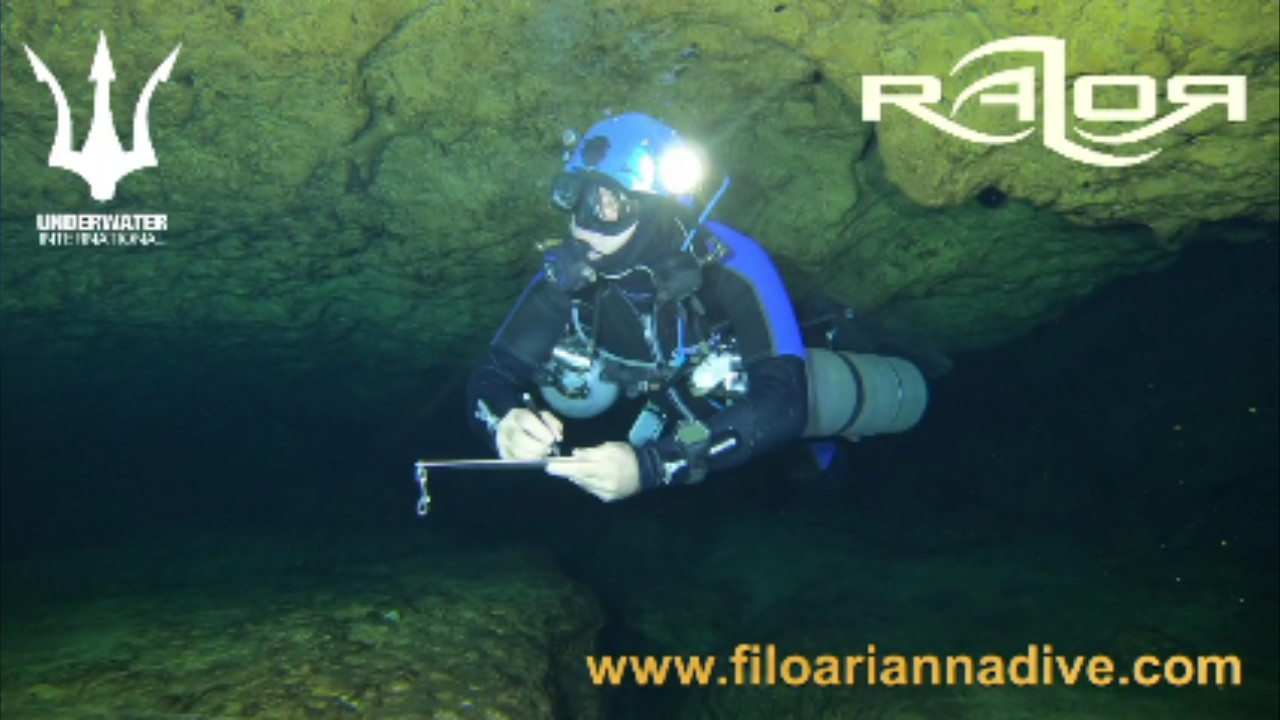 Cave diving video Kalag Dzonot cartographic project